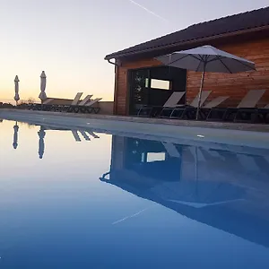 Les Hauts D'albas Hébergement de vacances