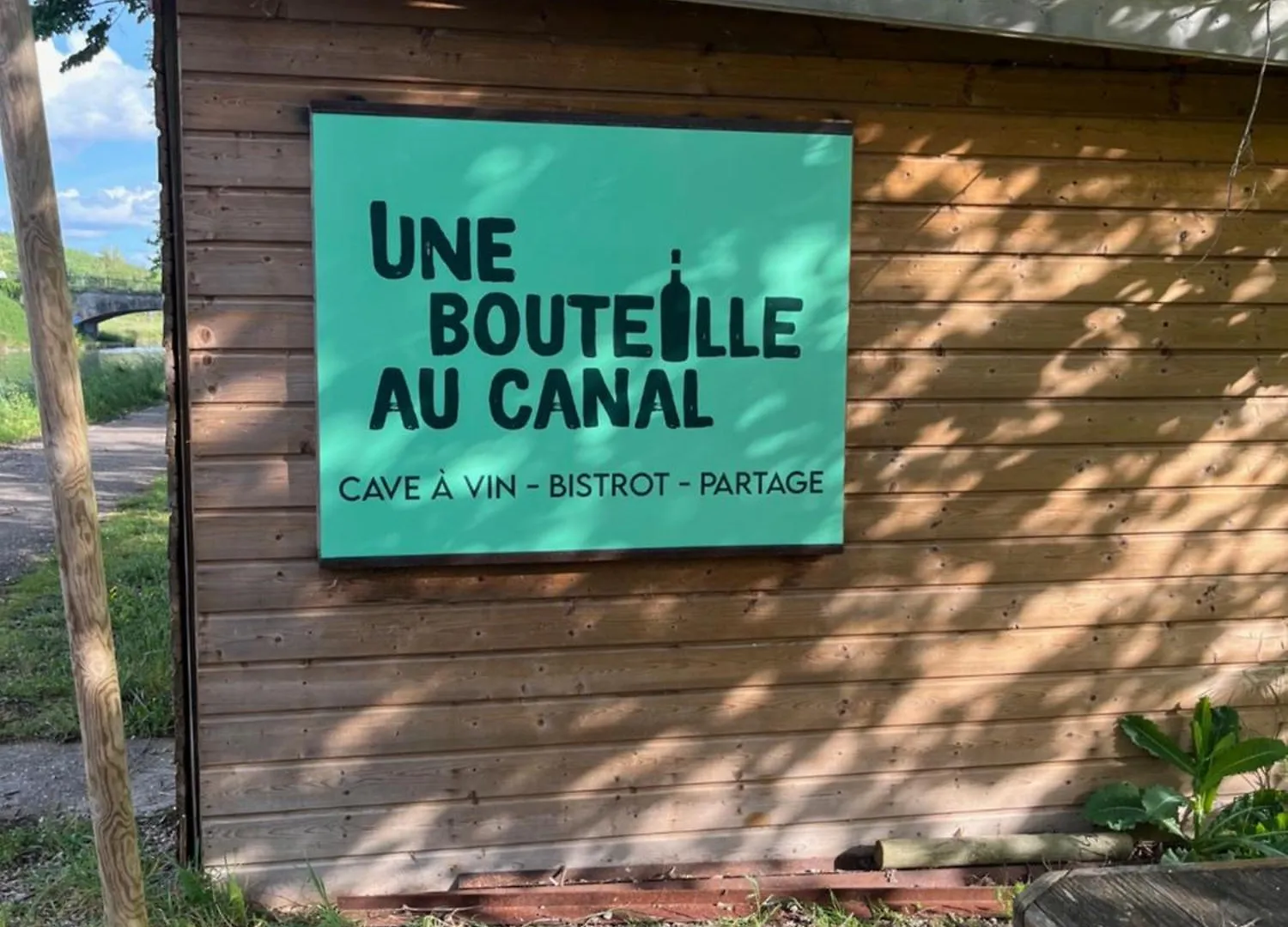 Une Bouteille Au Canal Villa Dieupentale 0*,